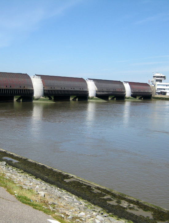 Eidersperrwerk in Wesselburenerkoog